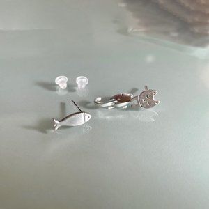 Cat Stud Earrings- Sterling Silver 925 Cat -Fish